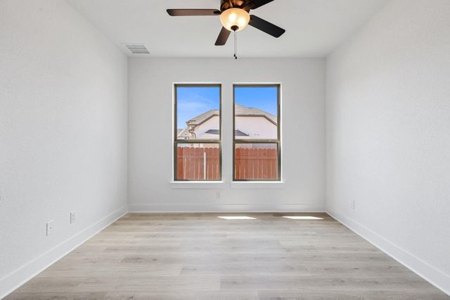 1235 Robin TRL, Round Rock, TX 78681