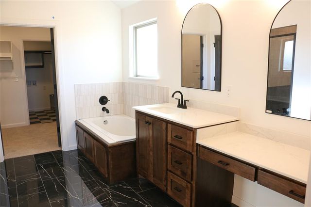 1311 Copper Ridge Circle, Piedmont, OK 73078