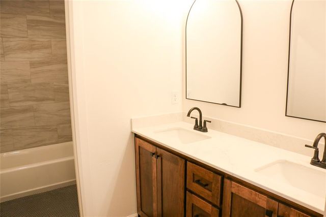 1311 Copper Ridge Circle, Piedmont, OK 73078