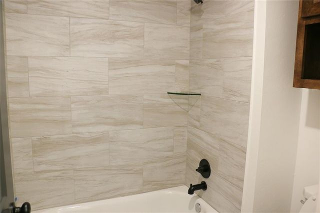 1311 Copper Ridge Circle, Piedmont, OK 73078