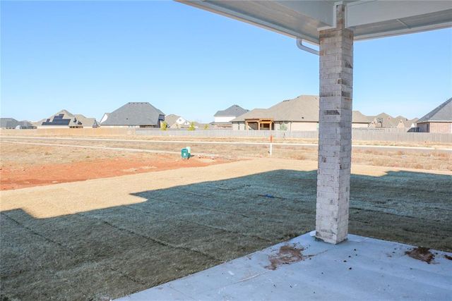 1311 Copper Ridge Circle, Piedmont, OK 73078