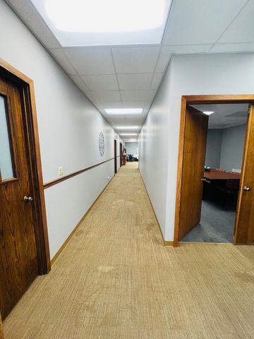 4777 E State Street 4-5-6, Rockford, IL 61108