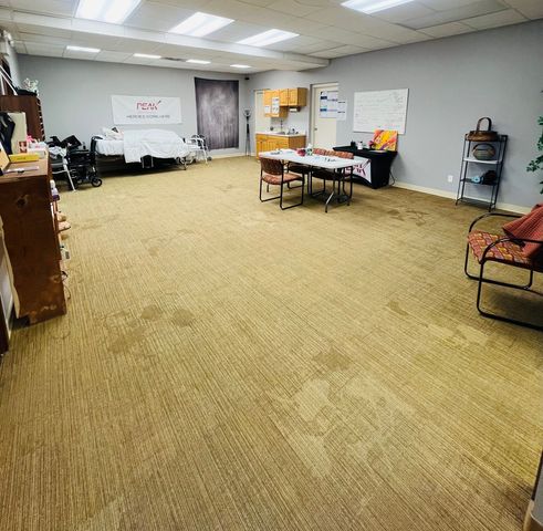 4777 E State Street 4-5-6, Rockford, IL 61108