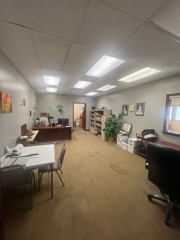 4777 E State Street 4-5-6, Rockford, IL 61108