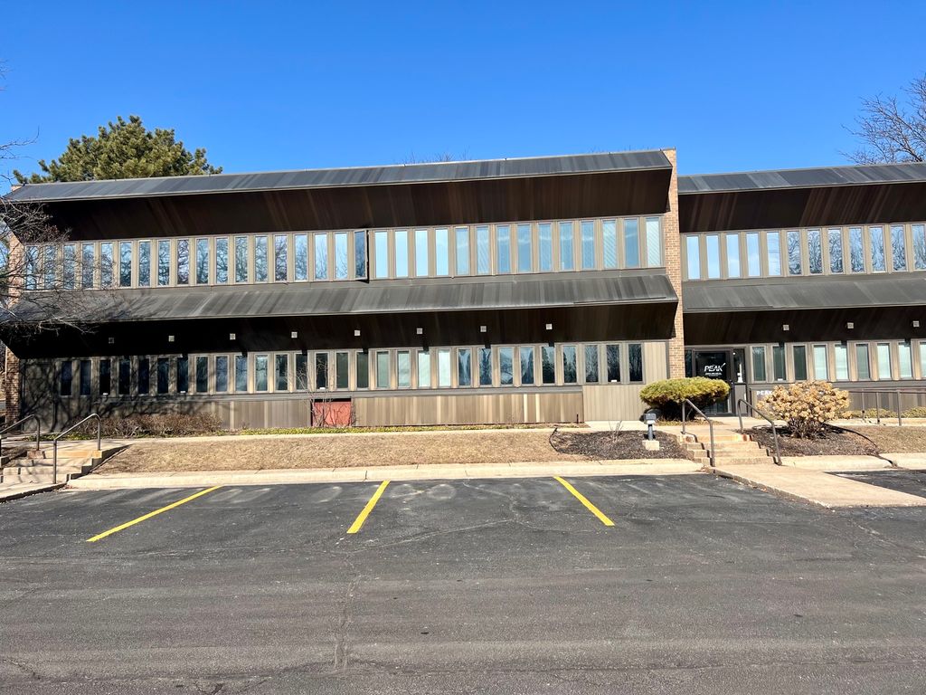 4777 E State Street 4-5-6, Rockford, IL 61108