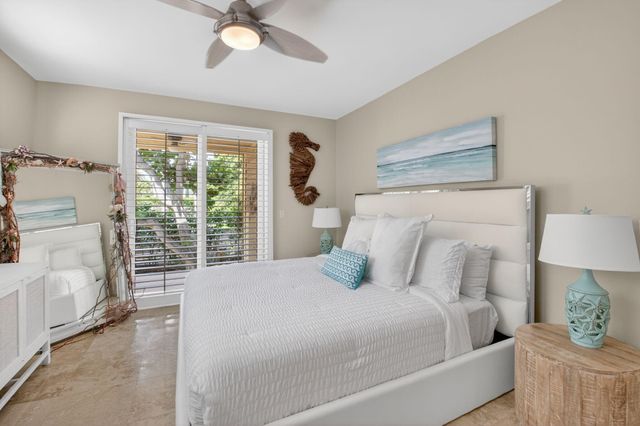 122 Andrews Avenue, Delray Beach, FL 33483