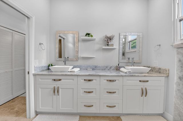 122 Andrews Avenue, Delray Beach, FL 33483