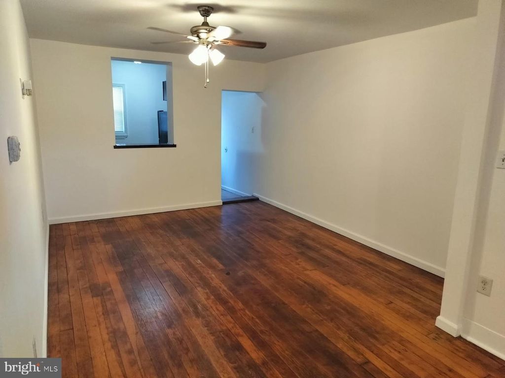 2528 S 28TH ST, PHILADELPHIA, PA 19145 — photo 5