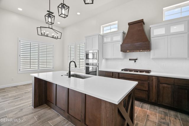 13429 Emerald Terrace Drive, Horizon City, TX 79928