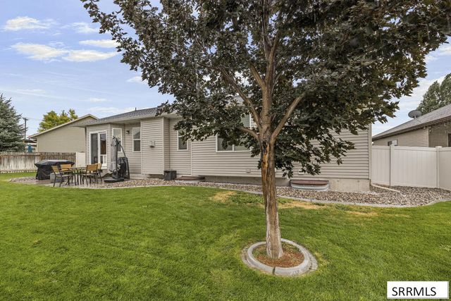2710 Doris Circle, Idaho Falls, ID 83402