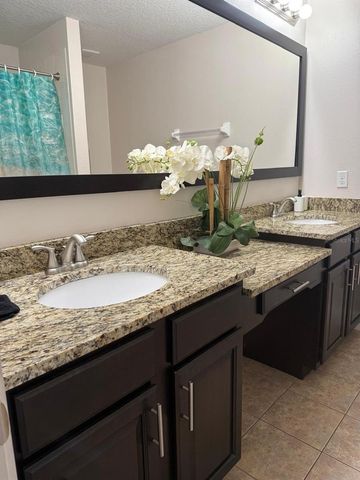 8106 ROSEVILLE ROAD, Davenport, FL 33896