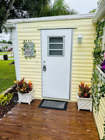 2886 SE La Palma Terrace, Stuart, FL 34997