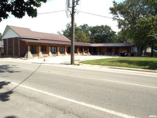 223 N BROADWAY Street # 215, Centralia, IL 62801