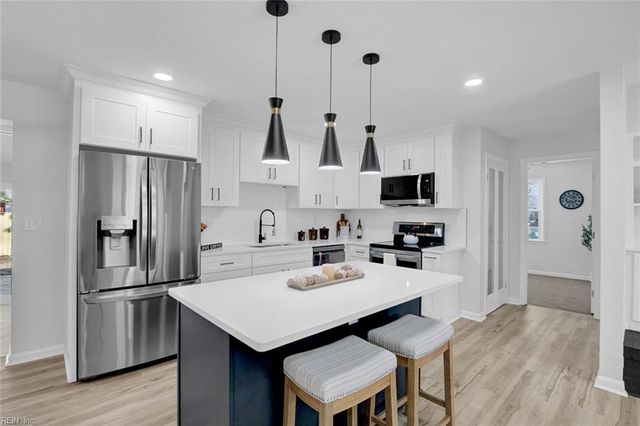 4109 Tarnywood DR, Portsmouth, VA 23703