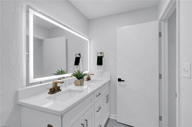 4109 Tarnywood DR, Portsmouth, VA 23703