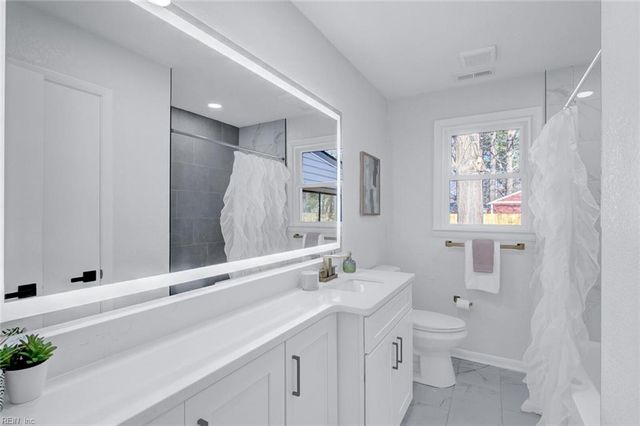 4109 Tarnywood DR, Portsmouth, VA 23703