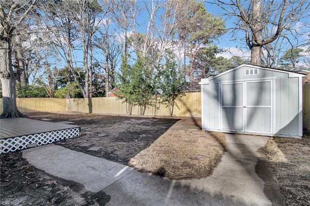 4109 Tarnywood DR, Portsmouth, VA 23703