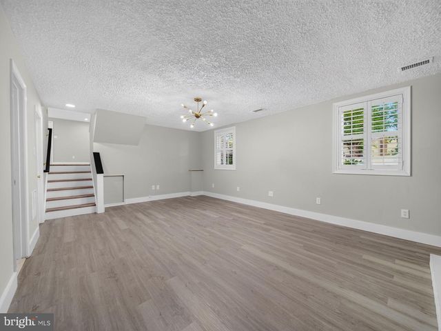 12670 MAGNA CARTA RD, Herndon, VA 20171