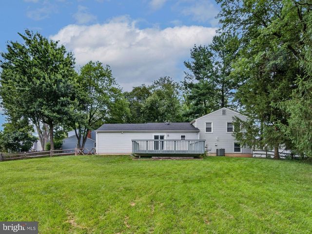 12670 MAGNA CARTA RD, Herndon, VA 20171