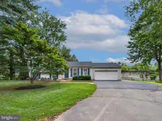 12670 MAGNA CARTA RD, Herndon, VA 20171