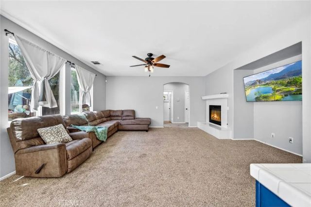 31619 Rosales Avenue, Murrieta, CA 92563