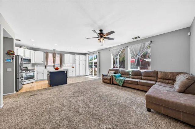 31619 Rosales Avenue, Murrieta, CA 92563