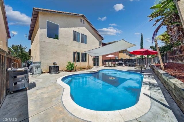 31619 Rosales Avenue, Murrieta, CA 92563