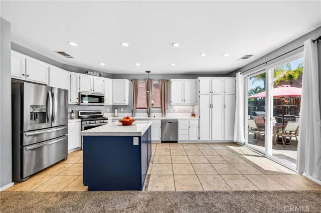 31619 Rosales Avenue, Murrieta, CA 92563