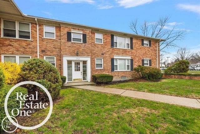 17560 Mack Avenue 10, Grosse Pointe, MI 48230