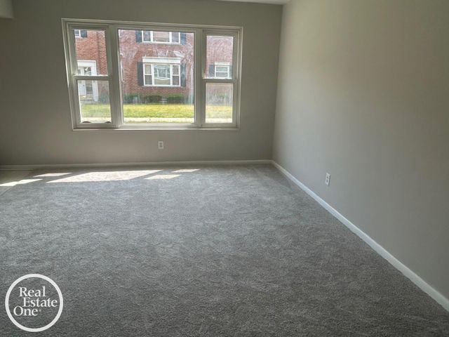 17560 Mack Avenue 10, Grosse Pointe, MI 48230