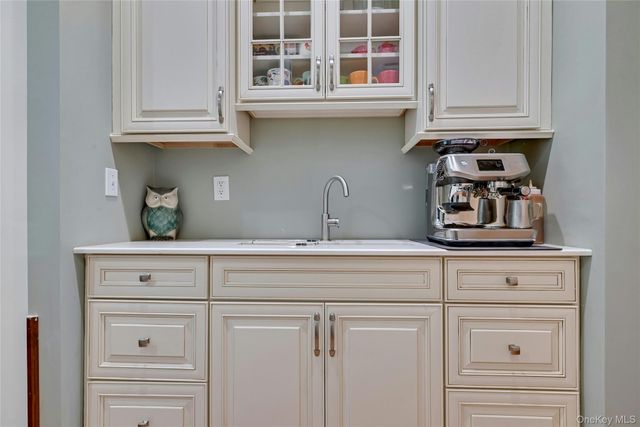 11 Badi Drive, Nyack, NY 10960