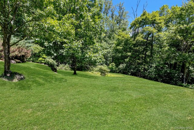 11 Badi Drive, Nyack, NY 10960