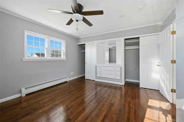 123 S Fordham Road, Hicksville, NY 11801