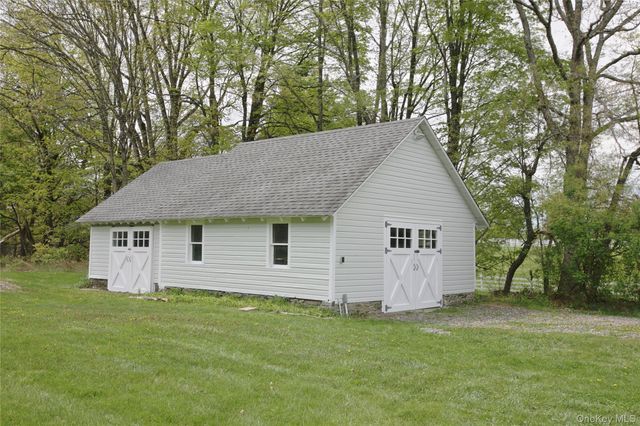 292 Mountain View Road, Rhinebeck, NY 12572