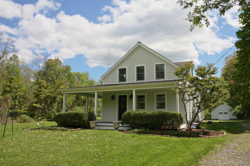 292 Mountain View Road, Rhinebeck, NY 12572