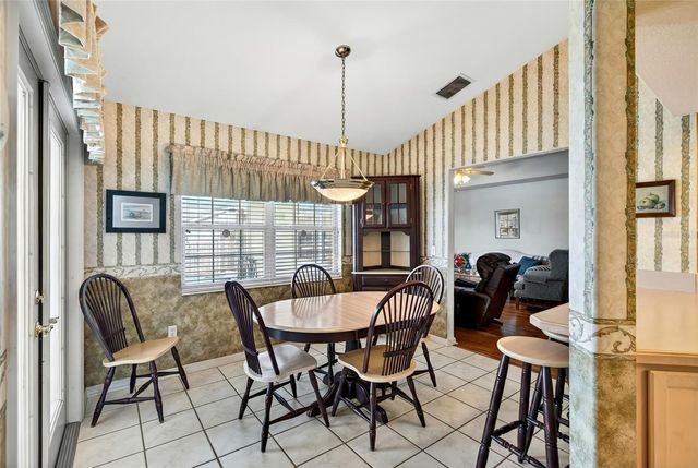 2910 SE 23RD AVENUE, Ocala, FL 34471