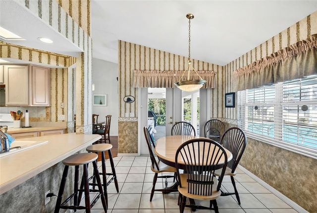 2910 SE 23RD AVENUE, Ocala, FL 34471