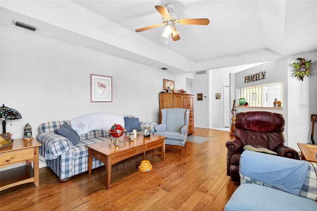 2910 SE 23RD AVENUE, Ocala, FL 34471