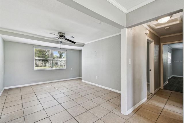 1507 W LE COMPTE DRIVE, Tampa, FL 33604