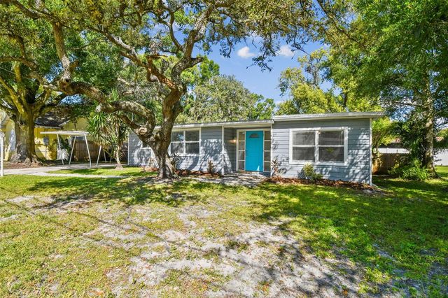 1507 W LE COMPTE DRIVE, Tampa, FL 33604
