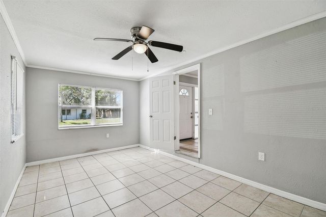 1507 W LE COMPTE DRIVE, Tampa, FL 33604