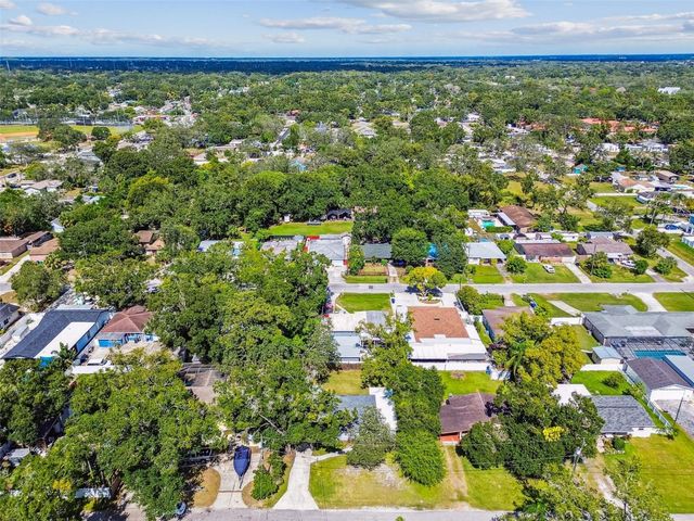 1507 W LE COMPTE DRIVE, Tampa, FL 33604