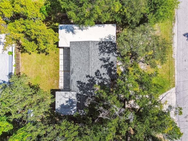 1507 W LE COMPTE DRIVE, Tampa, FL 33604