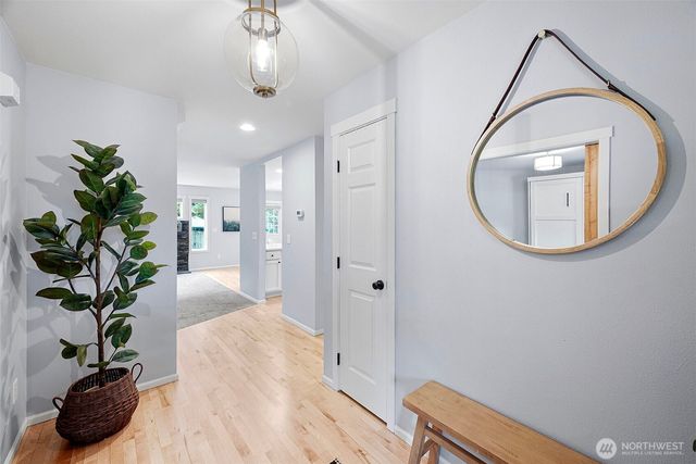10510 Crescent Valley Drive NW, Gig Harbor, WA 98332