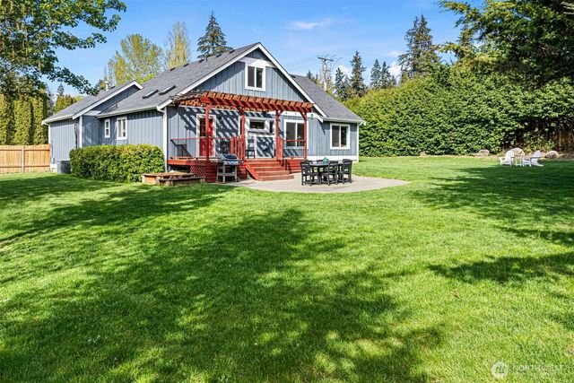 10510 Crescent Valley Drive NW, Gig Harbor, WA 98332