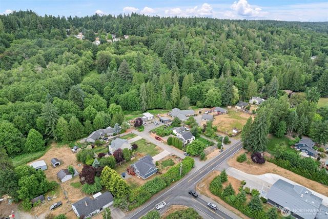 10510 Crescent Valley Drive NW, Gig Harbor, WA 98332