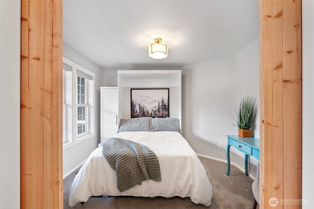 10510 Crescent Valley Drive NW, Gig Harbor, WA 98332