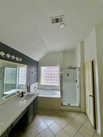 17303 Kenton Crossing Lane, Richmond, TX 77407