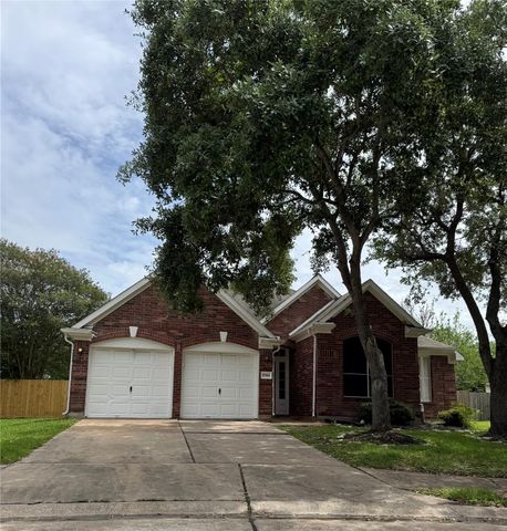 17303 Kenton Crossing Lane, Richmond, TX 77407