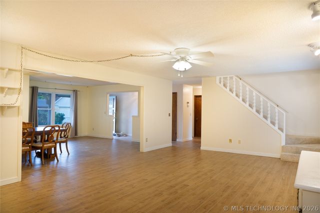 9604 E 25th Place, Tulsa, OK 74129